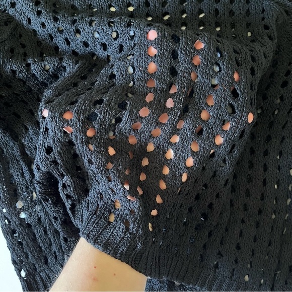 St. John Sport by Marie Gray black wool open-knit crochet cropped sweater top - Picture 7 of 9